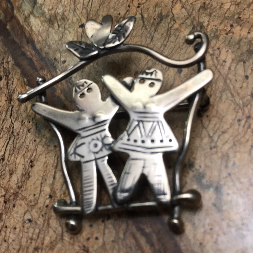 Women's Dance Happy Vibe Vintage Roggio Sterling Silver W  /Heart Brooch